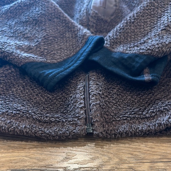 Patagonia Women's Brown Fleece Jacket Size Small - Picture 4 of 6